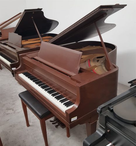 #G68077 ¡OFERTA! Corta temporada: PIANO DE COLA EILEEN,5´2´´.
