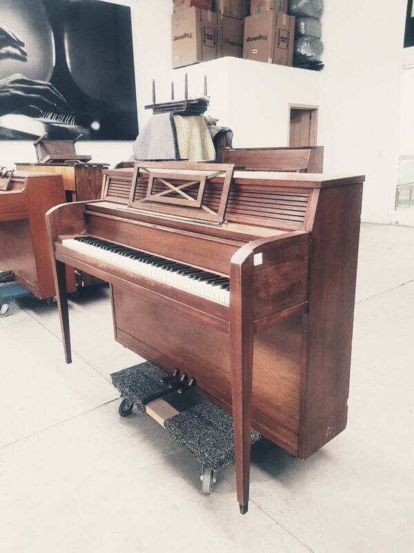 #97029 ¡OFERTA! Piano Consola marca WEBER, 5 años de Garantía.