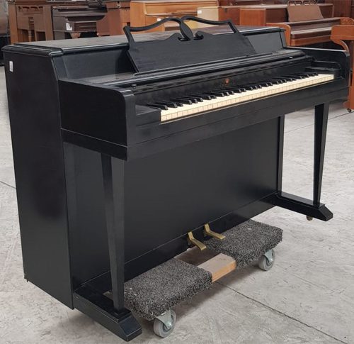 #418863 PIANO PARA SUS PEQUES, WURLITZER 6 OCTAVAS EN REMATE