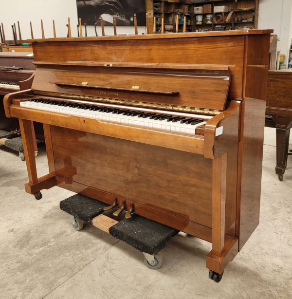 #0094487 Piano Young Chang Estudio, Seminuevo, Corea - Encino