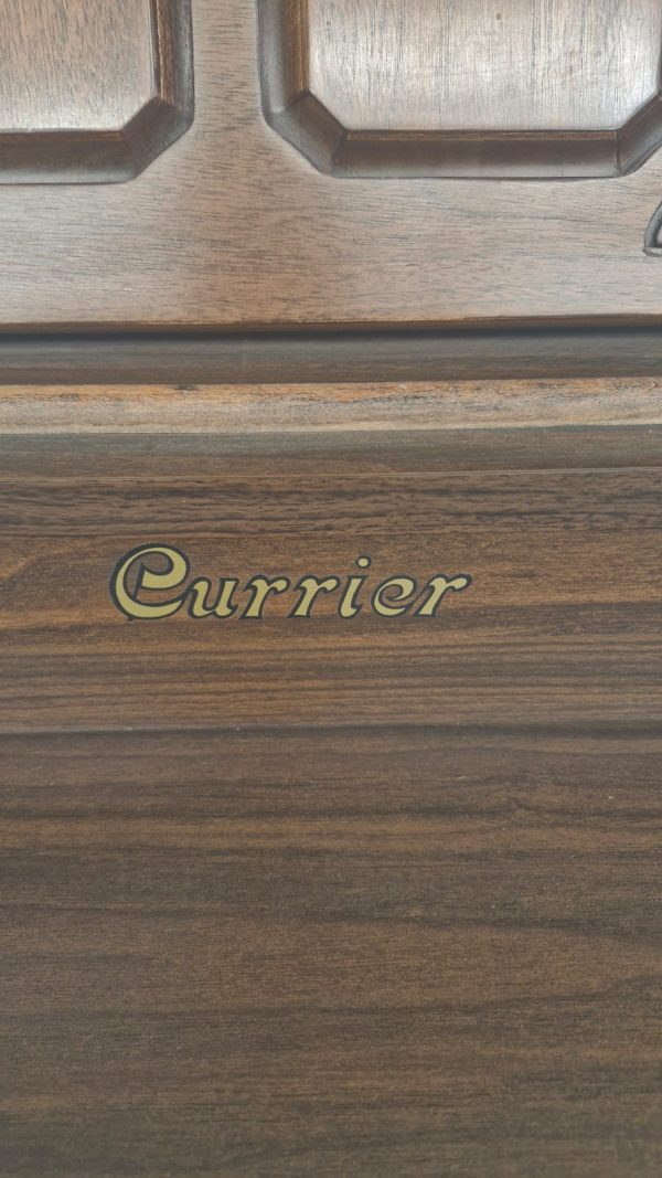 #128542 Piano marca CURRIER, elegancia a su alcance.