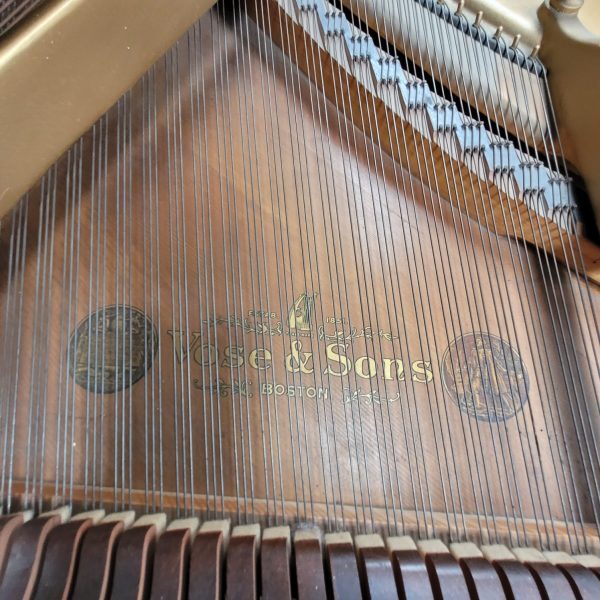 #82113 Piano VOCE & SONS 1/4 de cola, Súper Precio, Garantizado.