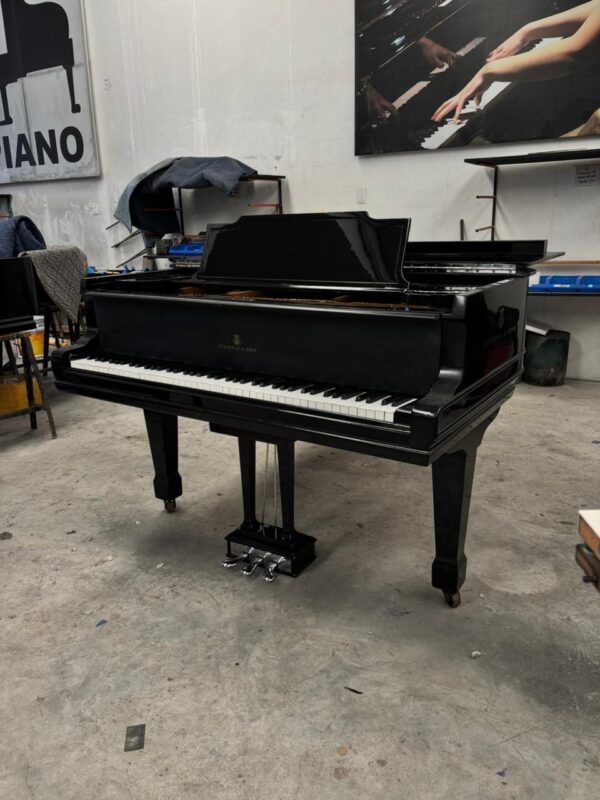 Piano de media cola Steinway & Sons Modelo A 1.88 m – acústico seminuevo