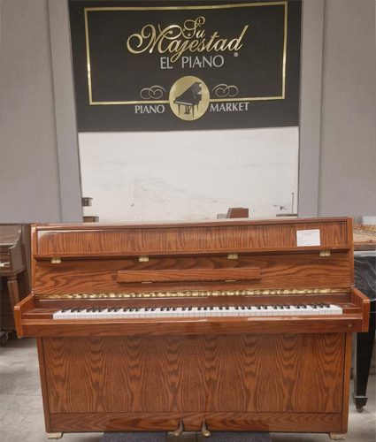 #616193 Piano Estudio/Consola marca SAMICK Alto brillo.