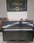 #HHB00947 Piano HYUNDAI Estudio/Consola Elegacia y Calidad.