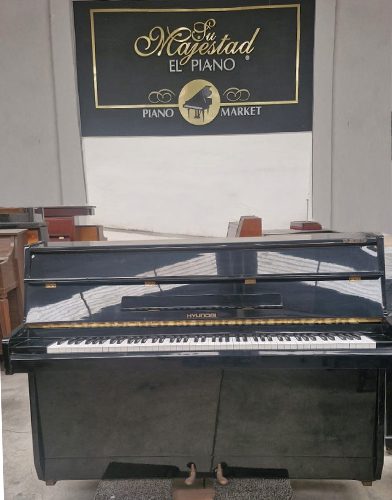 #HHB00947 Piano HYUNDAI Estudio/Consola Elegacia y Calidad.