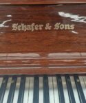 #602453 Piano SCHAFER & SONS Modelo  VS-40 Toca solo, Sistema Cassette.