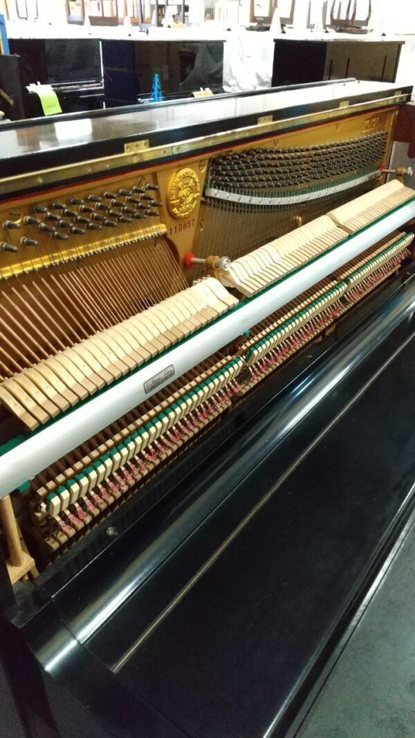 #100119 Piano KAWAI Modelo K20,Calidad sonora que supera expectativas