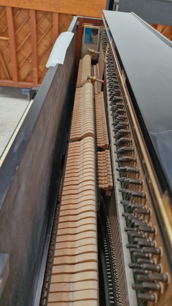 #100119 Piano KAWAI Modelo K20,Calidad sonora que supera expectativas