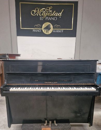 Piano FUKUYAMA & SONS Carácter Sonoro Impecable.