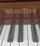 #2837774 Hermoso Piano WURLITZER Estudio/Consola, Una voz que enamora.