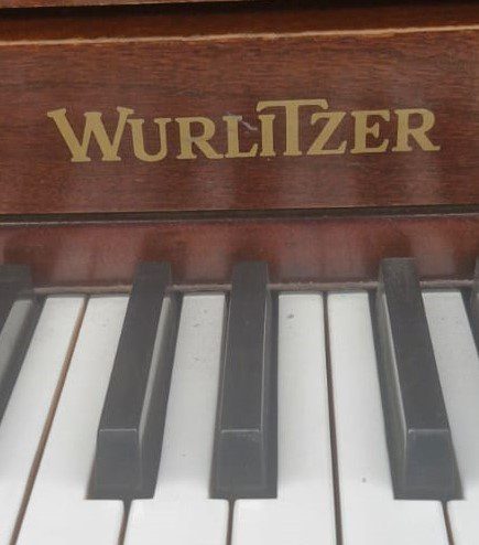 #2837774 Hermoso Piano WURLITZER Estudio/Consola, Una voz que enamora.