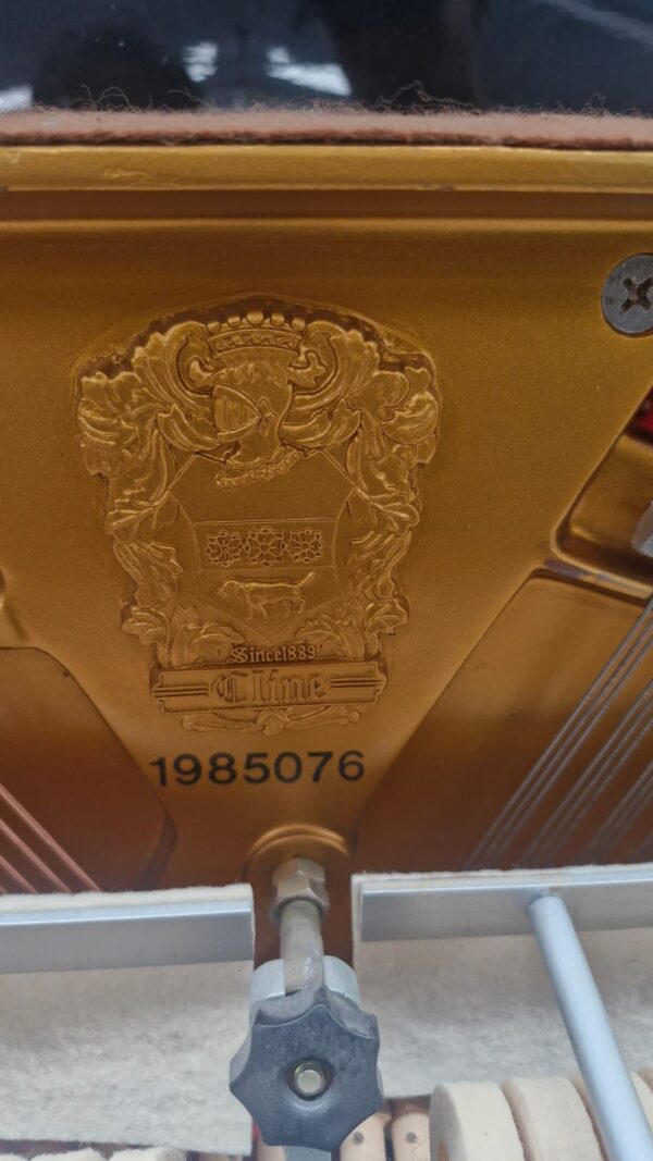 #1985076 Piano CLINE Modelo CU-41 Timbre Refinado.