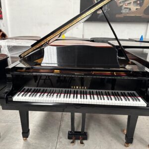 #1378884 Piano de Cola Yamaha 196 cm | Negro Poliéster Profesional