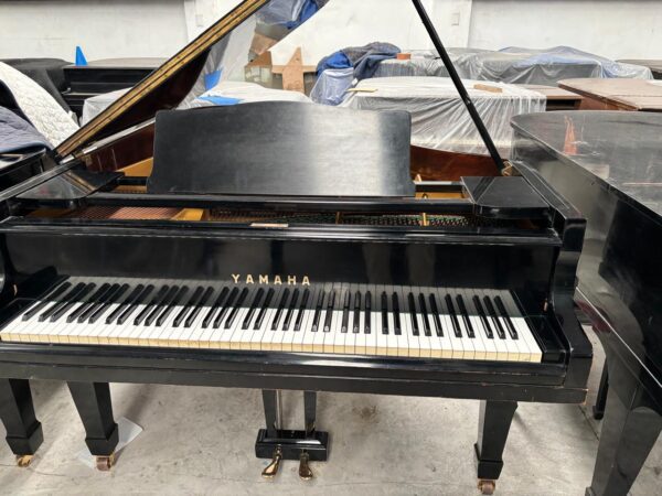 #107659 Piano de cola YAMAHA G3A | Negro Poliéster Profesional