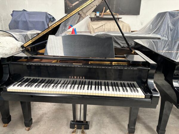 #1218540 Piano de Cola Yamaha G5A | Negro Poliéster Profesional