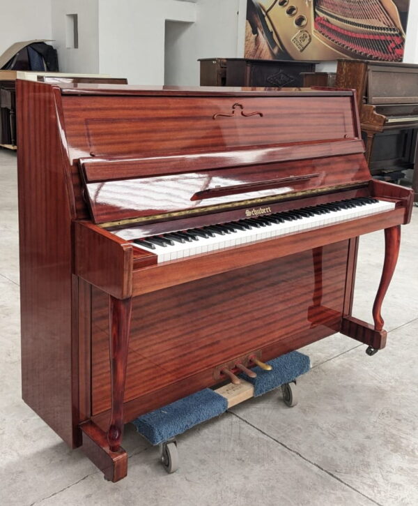 #759855 Piano SCHUBERT Tipo Estudio/Consola - Garantía 5 años - Nueva York - Caoba