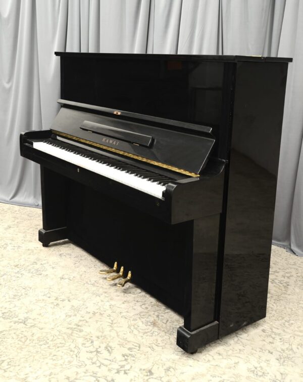 #667125 Piano KAWAI, modelo BL-51 Garantizado.