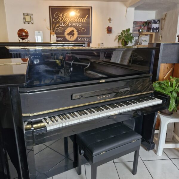 #667125 Piano KAWAI, modelo BL-51 Garantizado.
