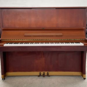 #570629 Piano YAMAHA, Modelo U7A, Tipo Vertical Estudio.