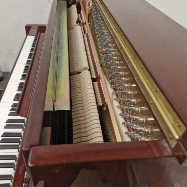 #649301 Piano PEARL RIVERS Vertical  Color Cherry.