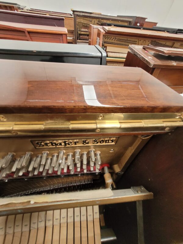#HHH00556 PIANO SCHAFER & SONS, Estudio.