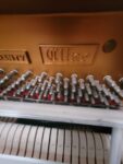 #2117944 Piano CLINE, Modelo CU-44, Estudio.