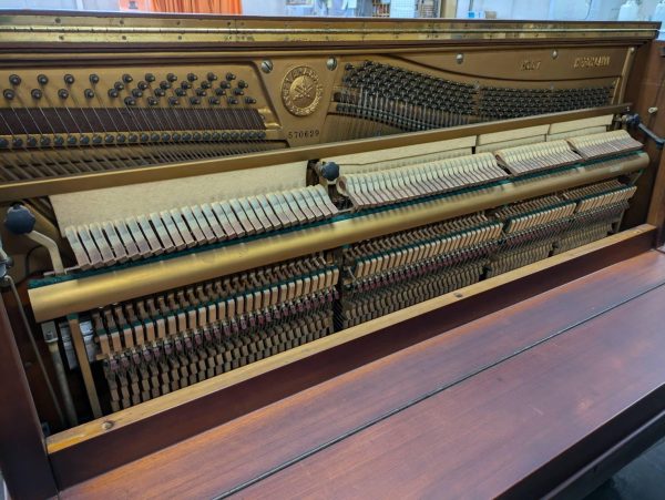#570629 Piano YAMAHA, Modelo U7A, Tipo Vertical Estudio.