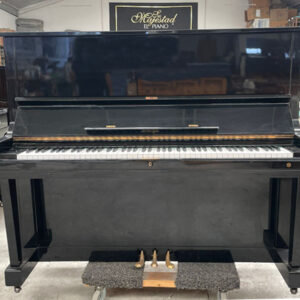 #O21974 Piano HORUGEL By SAMICK, Modelo WG-9, Tipo Vertical Estudio.