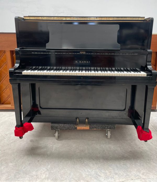 #136780 Piano KAWAI, Modelo K48, Tipo Vertical Estudio.