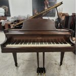 #126331 Piano  BRAHMS 1/8 de cola 139 cms de Largo.