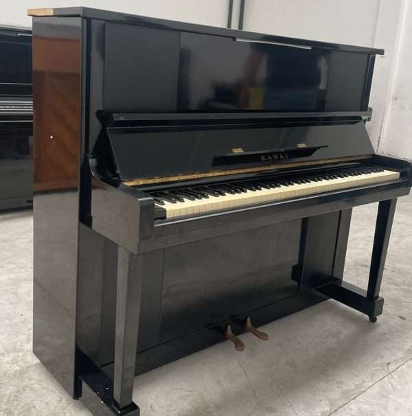 #108060 Piano KAWAI, Modelo K20, Tipo Vertical Estudio.
