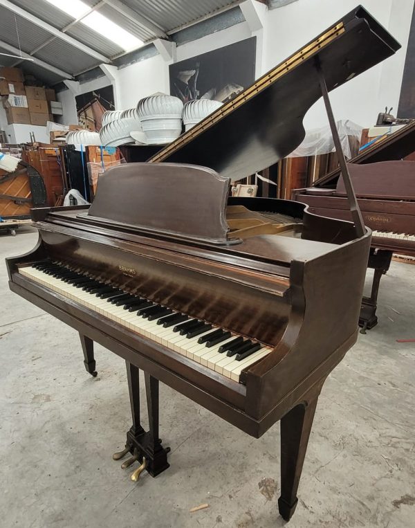 #126331 Piano  BRAHMS 1/8 de cola 139 cms de Largo.