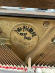 # 217398 Piano FISCHER, Tipo Vertical Consola