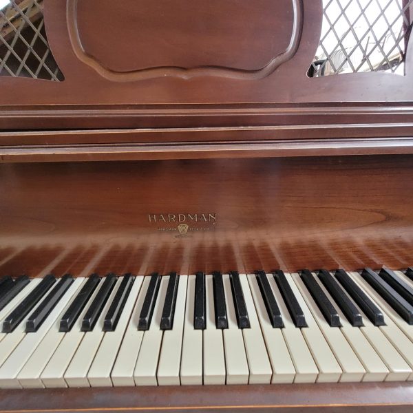 #136212 Piano HARDMAN 1/4 de cola, Estilo Francés.