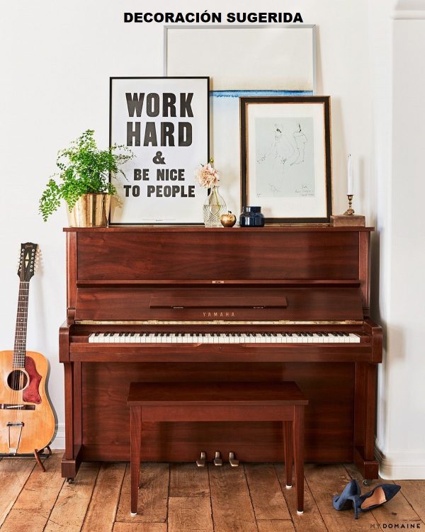 #2158138 Piano YAMAHA Modelo W104, Estudio.