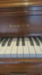 #IQF02360 Piano SAMICK,  Confirmar existencia.