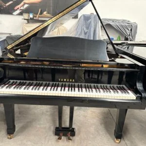 #1368427 Piano de Cola YAMAHA G5E 196 cm | Negro Poliéster Profesional